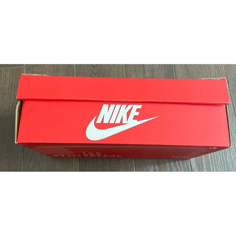 Nike empty shoe box‎